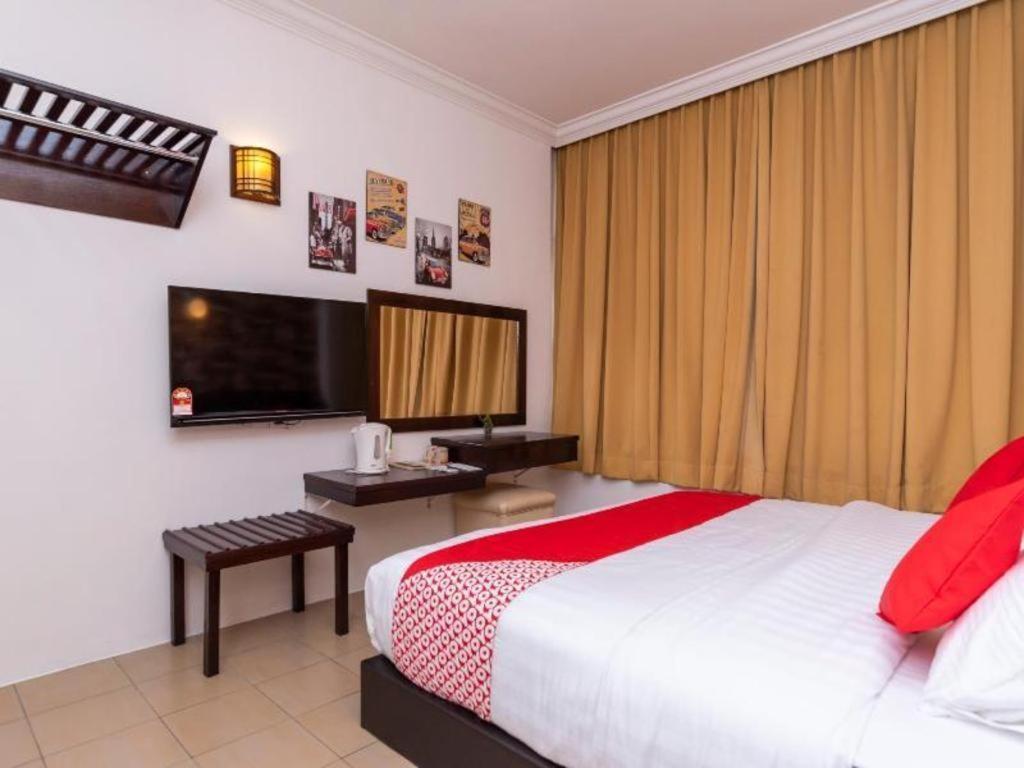 OYO 1114 Neo Pegasus Hotel Segamat Exterior foto