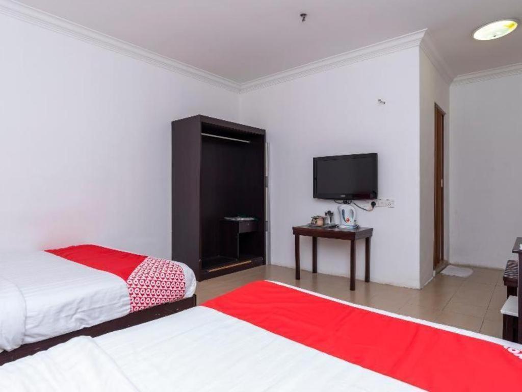 OYO 1114 Neo Pegasus Hotel Segamat Exterior foto