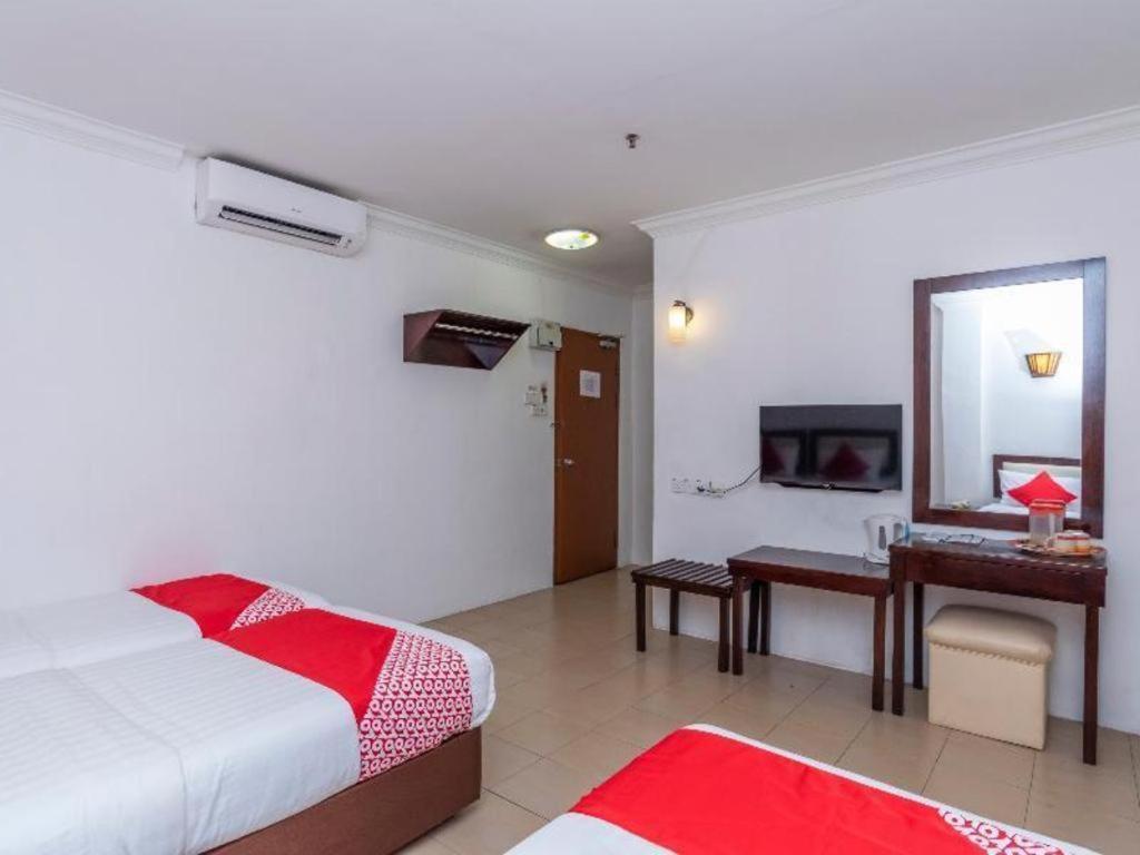 OYO 1114 Neo Pegasus Hotel Segamat Exterior foto