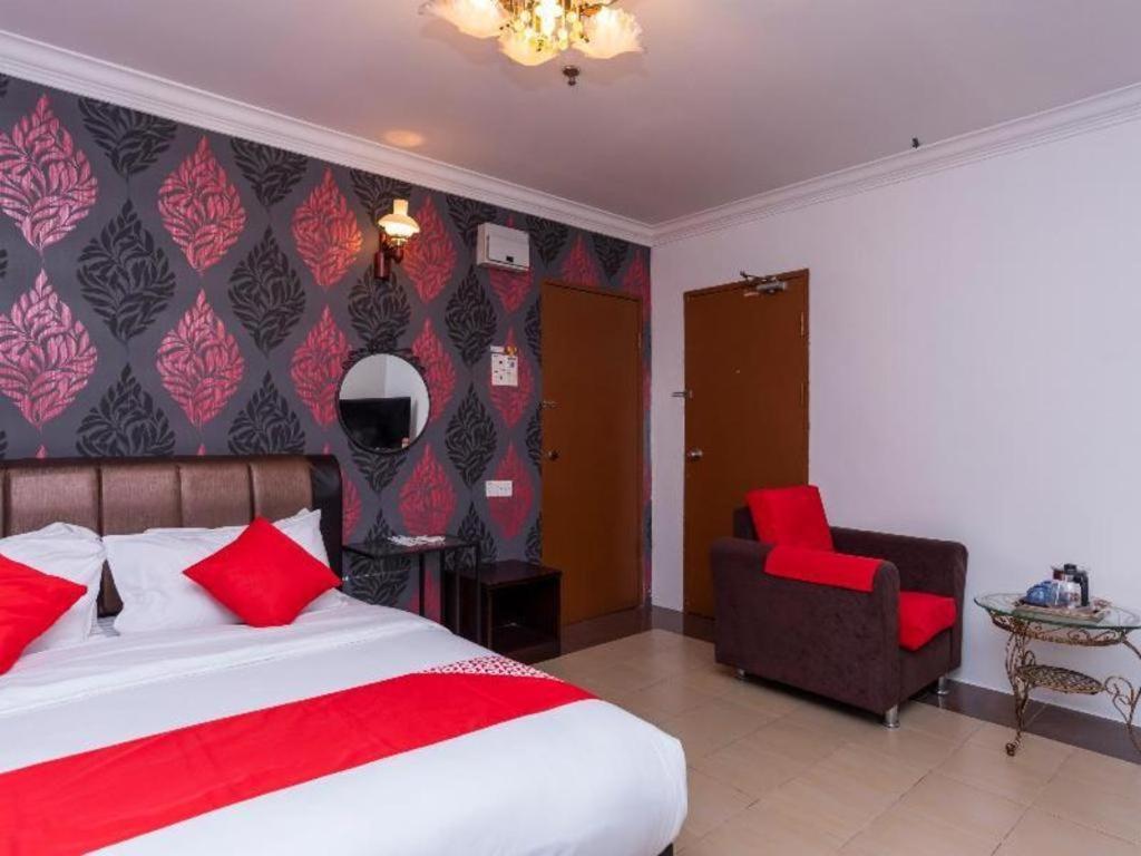 OYO 1114 Neo Pegasus Hotel Segamat Exterior foto