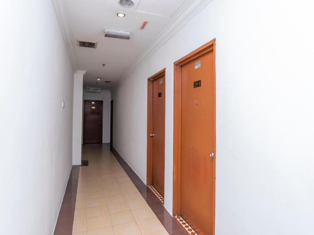 OYO 1114 Neo Pegasus Hotel Segamat Exterior foto